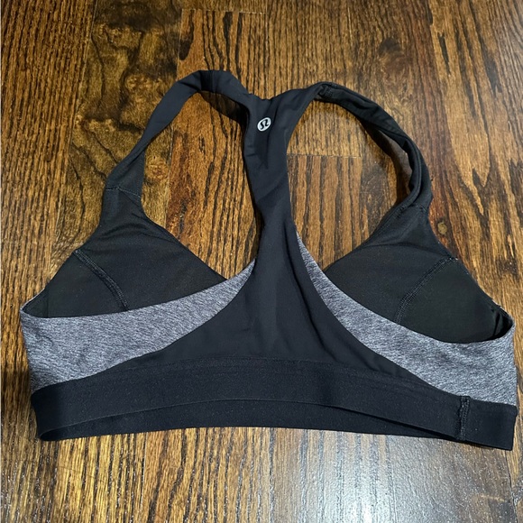 Lululemon Sports Bra - Picture 4 of 5